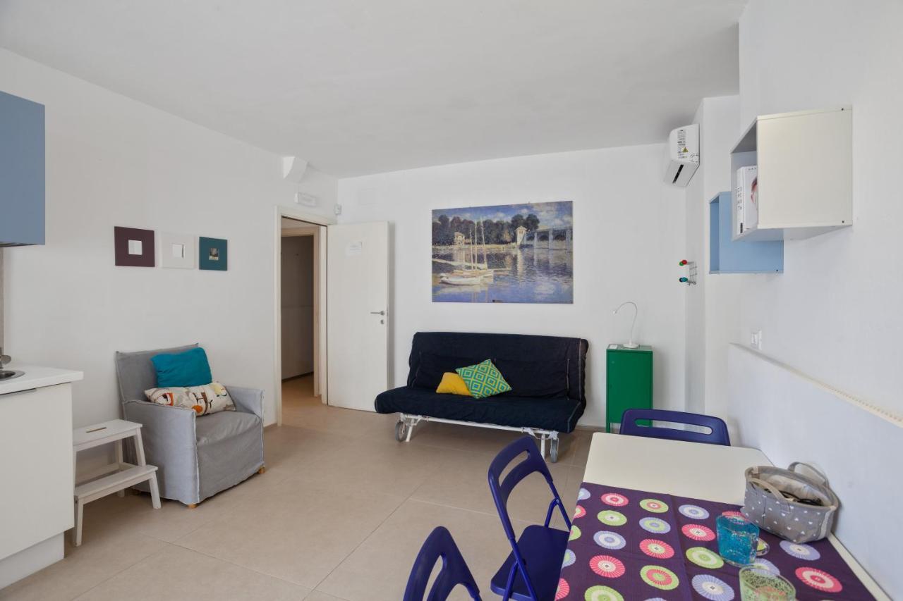 Casalmare Apartments One Step From The Sea Mola di Bari Extérieur photo