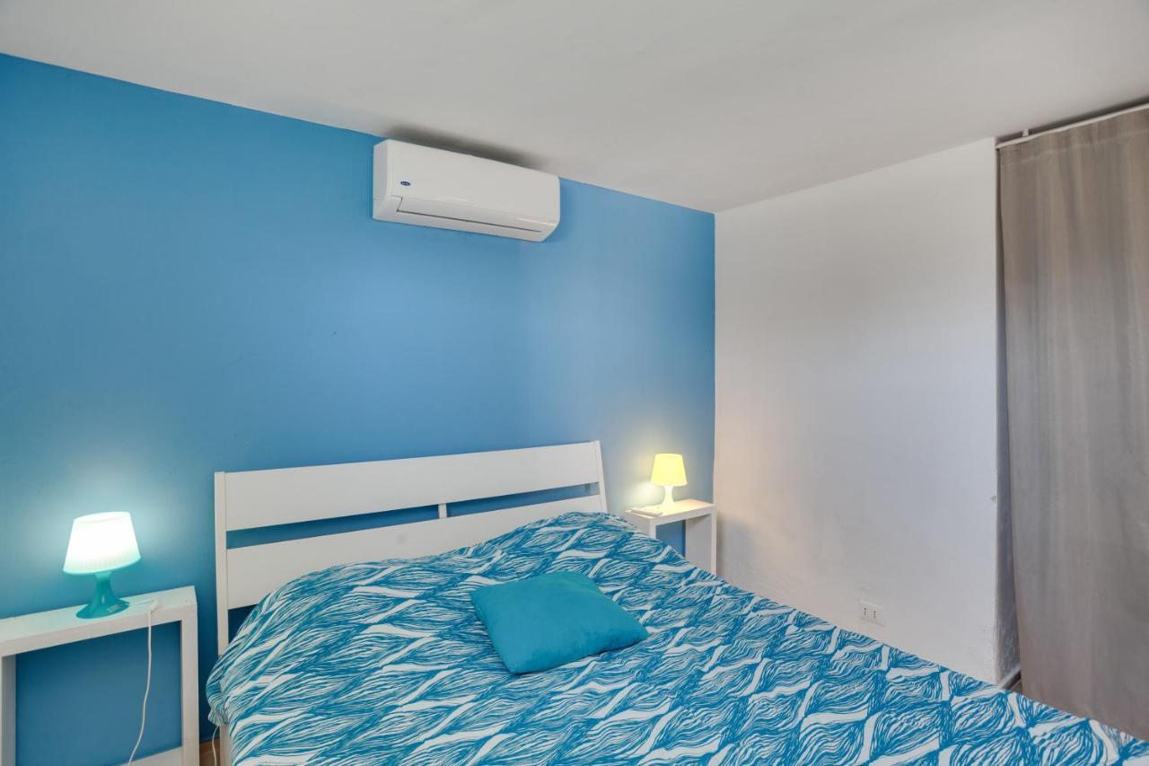 Casalmare Apartments One Step From The Sea Mola di Bari Extérieur photo